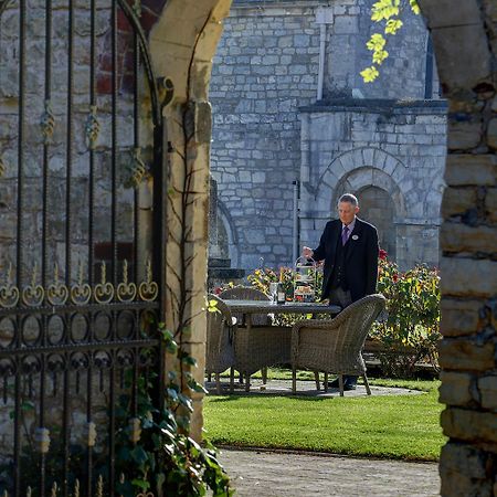 Hazlewood Castle & Spa Tadcaster Esterno foto