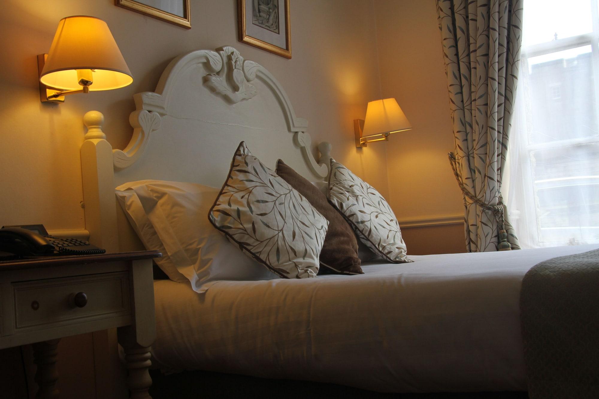 Hazlewood Castle & Spa Tadcaster Esterno foto