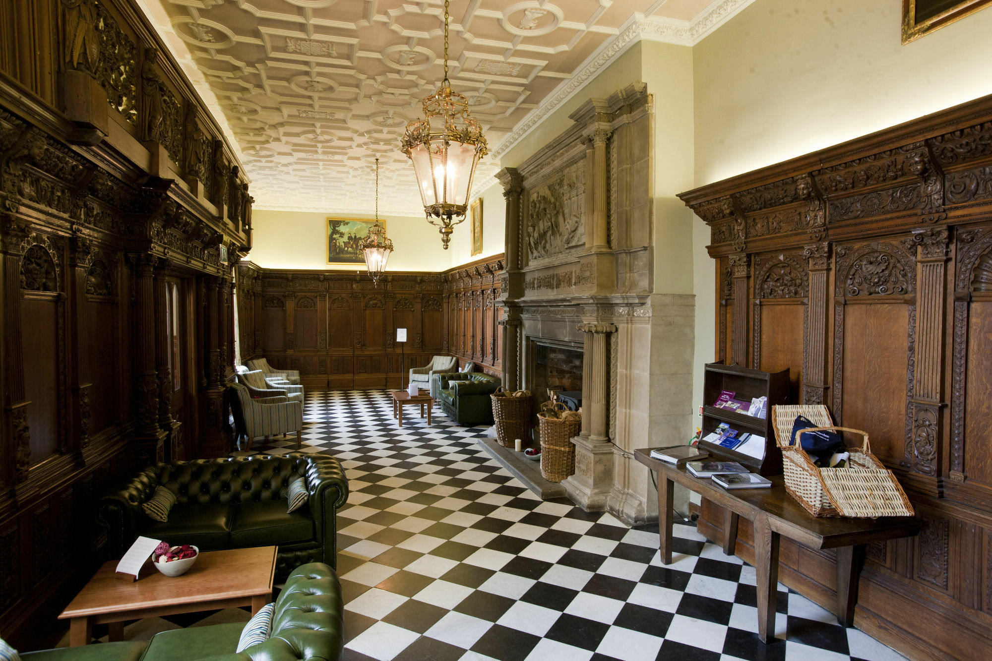 Hazlewood Castle & Spa Tadcaster Esterno foto