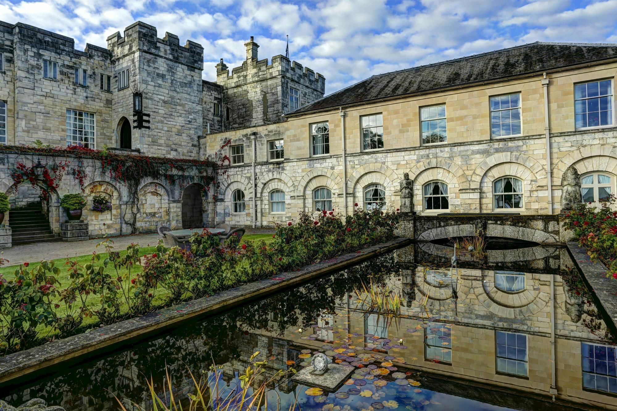 Hazlewood Castle & Spa Tadcaster Esterno foto
