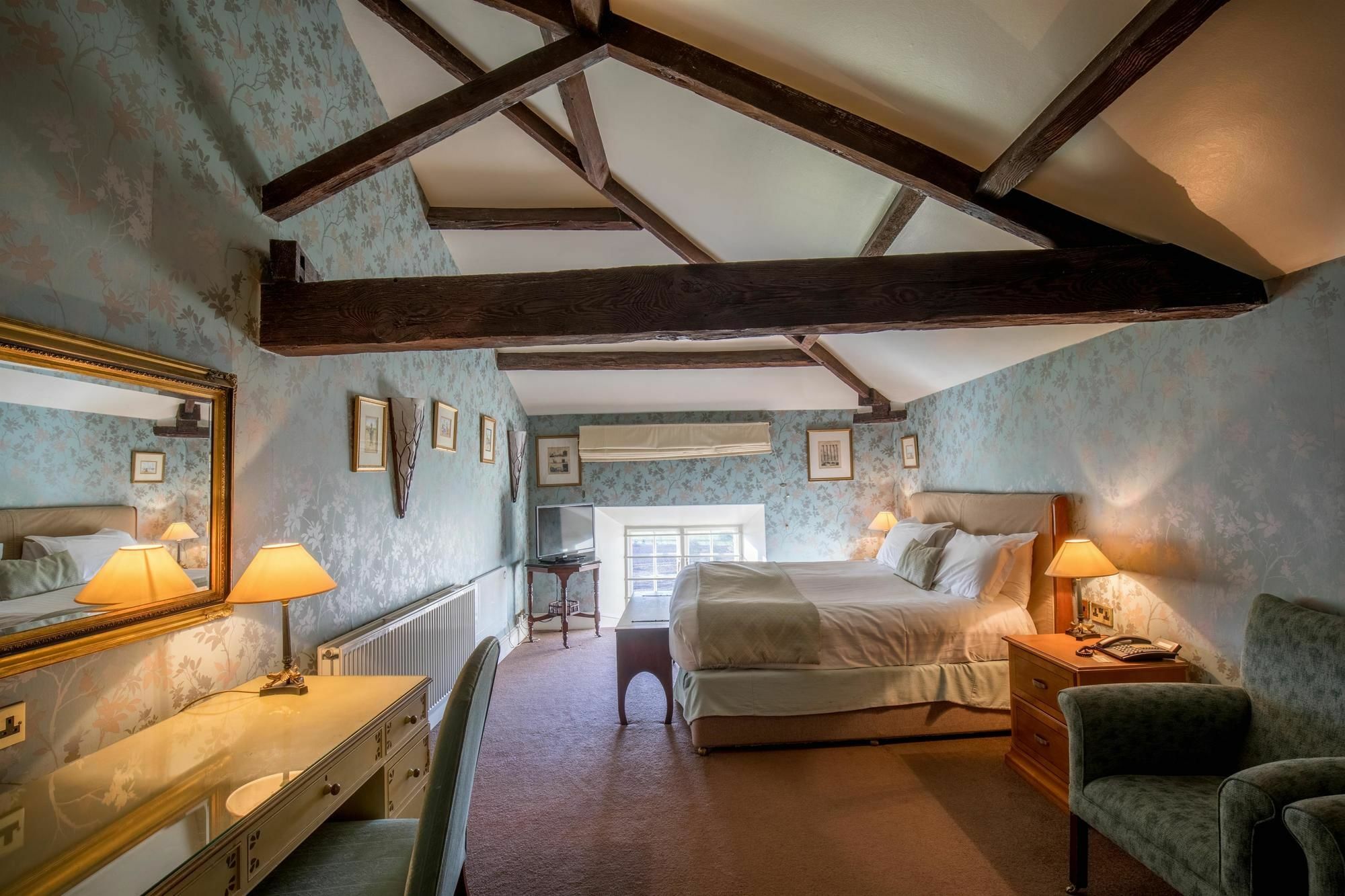 Hazlewood Castle & Spa Tadcaster Esterno foto